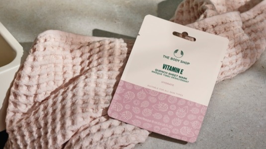 Kangasnaamiot 2kpl/6€ The Body Shop
